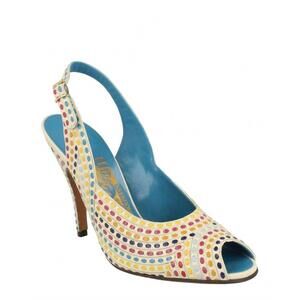 NEW SALVATORE FERRAGAMO women's margareth slingback heels in bone